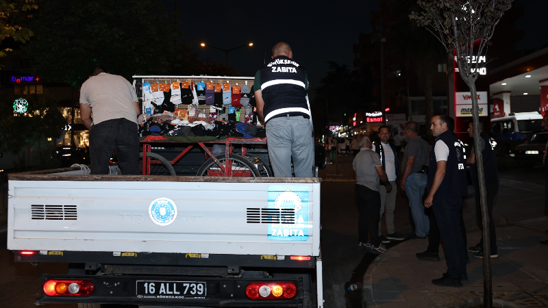 Bursa'da kaldırım işgali yapanlara ve haksız kazanç elde edenlere karşı sıkı denetim başlatıldı