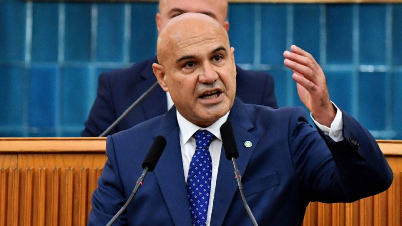 Yapay zeka Grok’tan Turhan Çömez’e LGS tepkisi