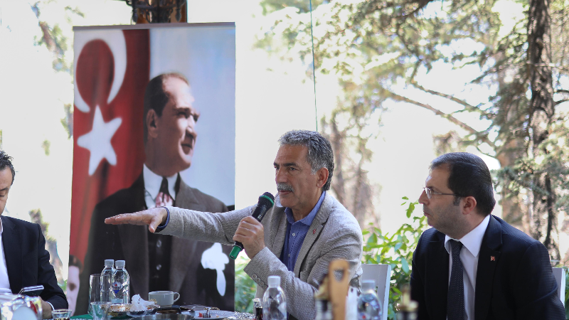 Gemlik muhtarları sorunları ve çözümleri masaya yatırdı