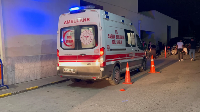 Hatay’da yüksek ateş nedeniyle hastaneye kaldırılan iki asker şehit oldu