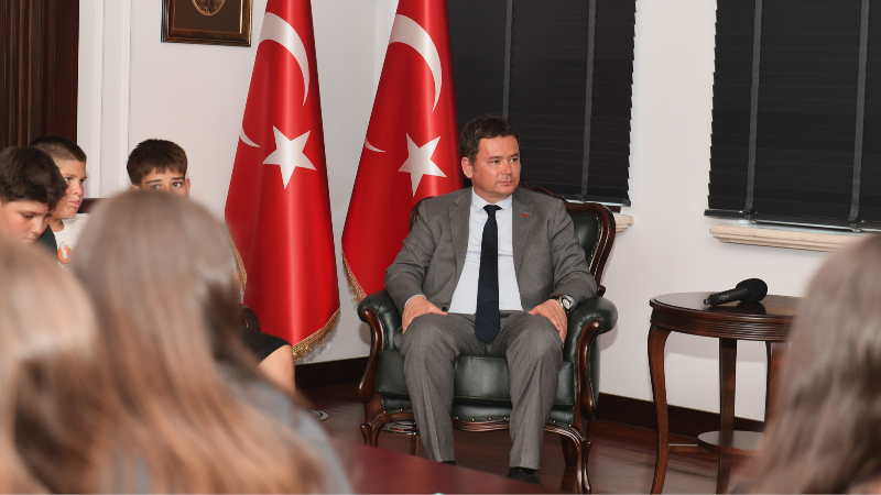 Başkan Aydın, Bosnalı öğrencileri ağırladı