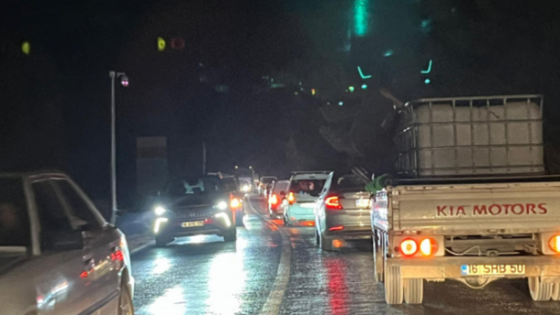 Orhaneli-Harmancık kara yolu yeniden trafiğe açıldı