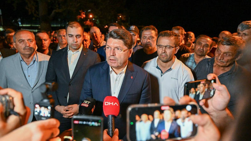 Adalet Bakanı Tunç: “Bursa’daki yangın faili 4 kez psikiyatri tedavisi aldı”