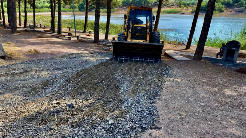 Gemlik Belediyesi Kurtul Piknik Alanı'na nefes aldırdı