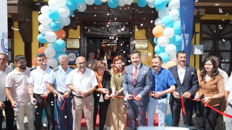 Yenişehir'in Tarihi Sarı Köşkü, girişimci kadınların hizmetine sunuldu