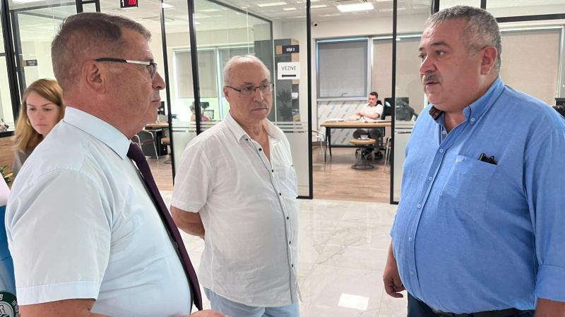 Yalova heyeti Bursa’da BESOB’u ziyaret etti