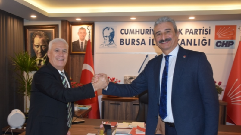 Yeşiltaş'tan Bozbey iddialarına yanıt: "Siyaseti algı oyunlarıyla dizayn ediyorlar"