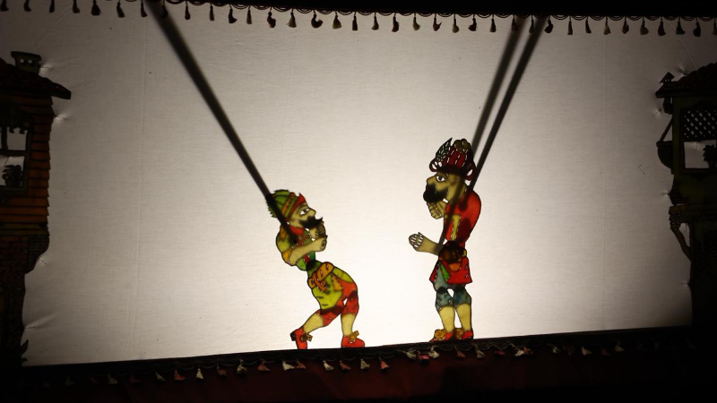 Bursa'da Karagöz rüzgarı esti