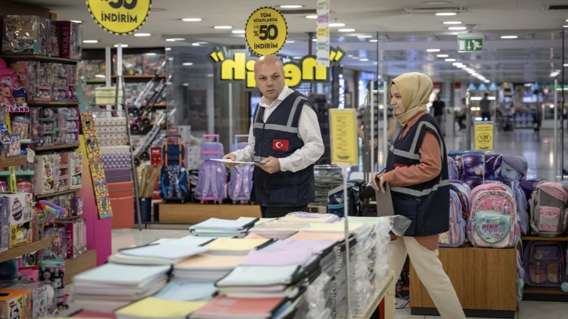 Ticaret Bakanlığı ekiplerinden kırtasiyelere yakın takip