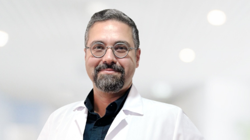 Tek Trokar yöntemi obezite cerrahisinde çığır açıyor