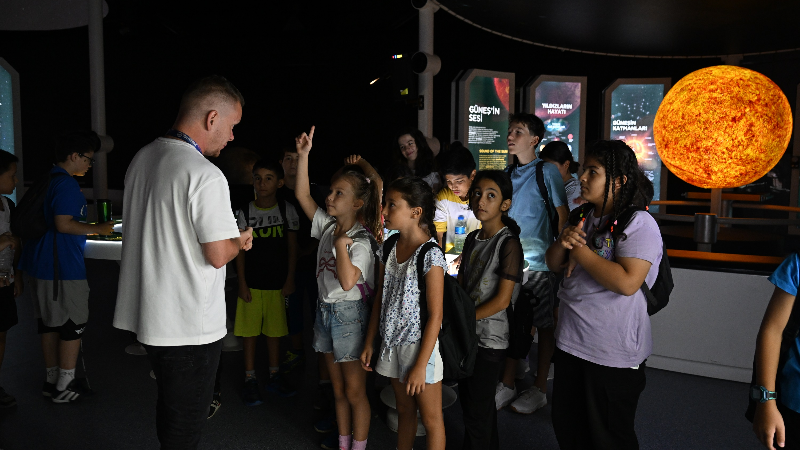 GUHEM'de bilim dolu bir yaz: Binlerce kişi uzay ve havacılıkla buluştu