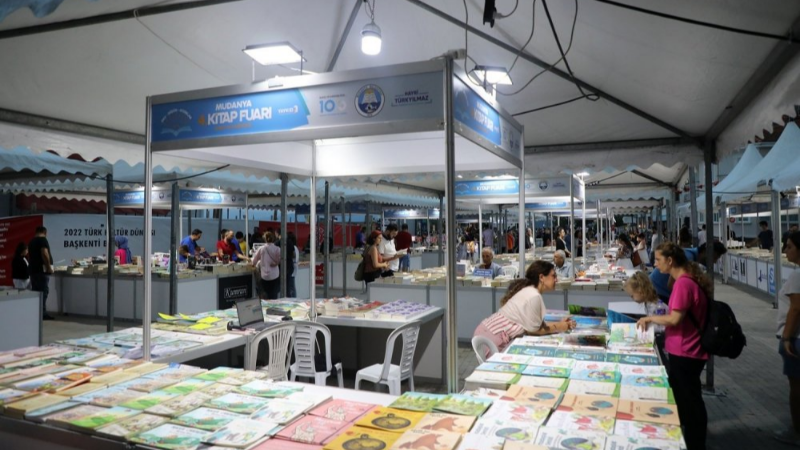 Mudanya 7. Kitap Fuarı, Türkiye'nin seçkin kalemlerini ağırlıyor