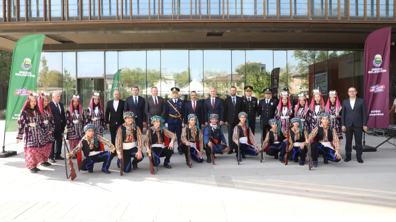 İnegöl'de 30 Ağustos Zafer Bayramı Coşkusu törenlerle taçlandı