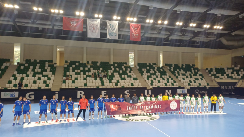 Nilüfer Belediyespor Hentbol Takımı, sezona muhteşem bir başlangıç yaptı