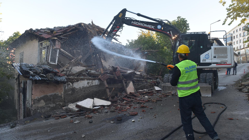 Güvenli bir Yıldırım için yapılar dönüşüyor