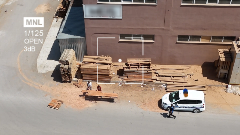 İnegöl'de Çevre Timi, kent temizliği için gece gündüz görevde