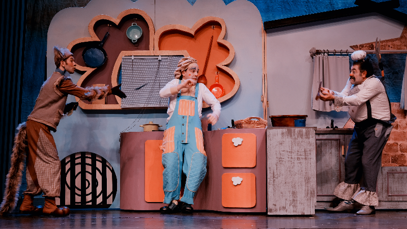 Bursa Devlet Tiyatrosu'ndan sanat köprüsü