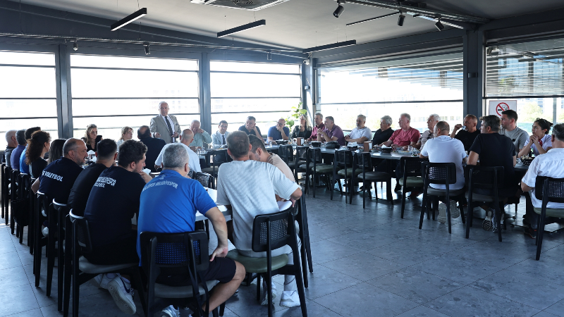 Nilüfer Belediyespor, Bursa voleybolunun öncüleriyle bir araya geldi