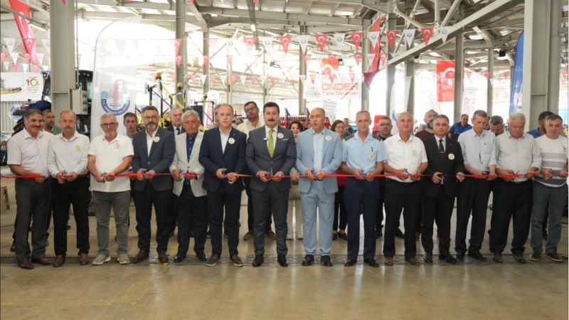 Yenişehir'de 10. Altın Biber Festivali tarıma odaklandı