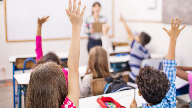 Özel okullarda zamlar hafifledi