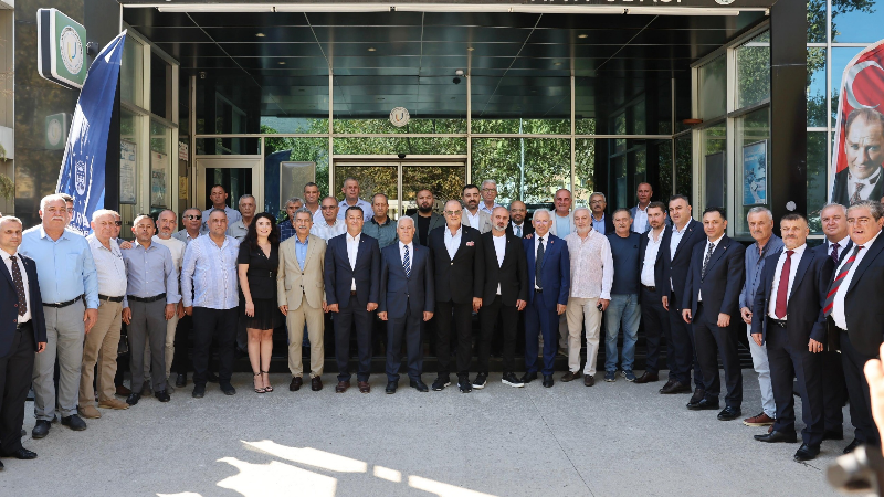 Başkan Bozbey'den Gemlik'e kapsamlı çözümler: Depremden turizme yeni projeler yolda