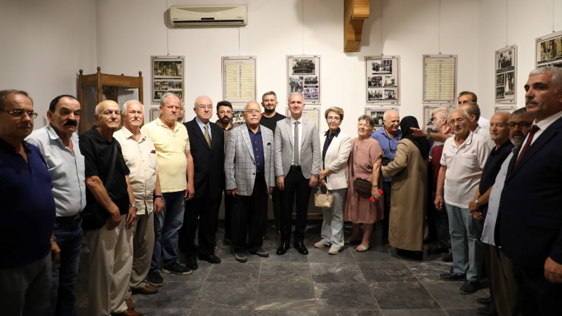 İnegöl'ün hafızası canlandı: Altıeylül Okulu'nun 70 yıllık anıları müzede sergileniyor