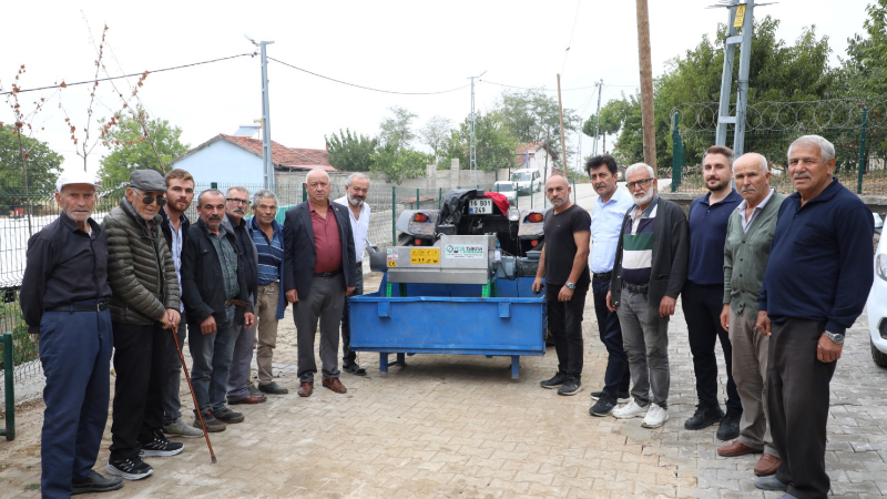 İnegöl'ün bereketli topraklarında üzüm hasadı hızlanıyor