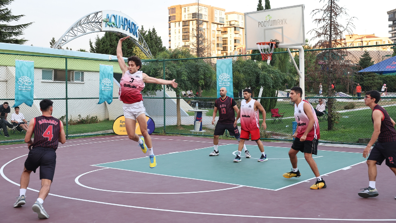 Podyum Park'ta 3x3 basketbol heyecanı
