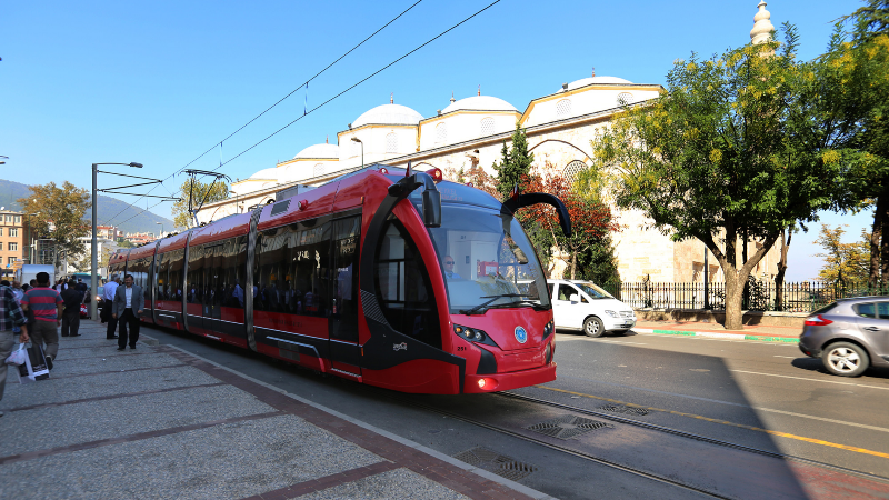 Bursa'da T1 tramvay hattı seferlerine gece arası