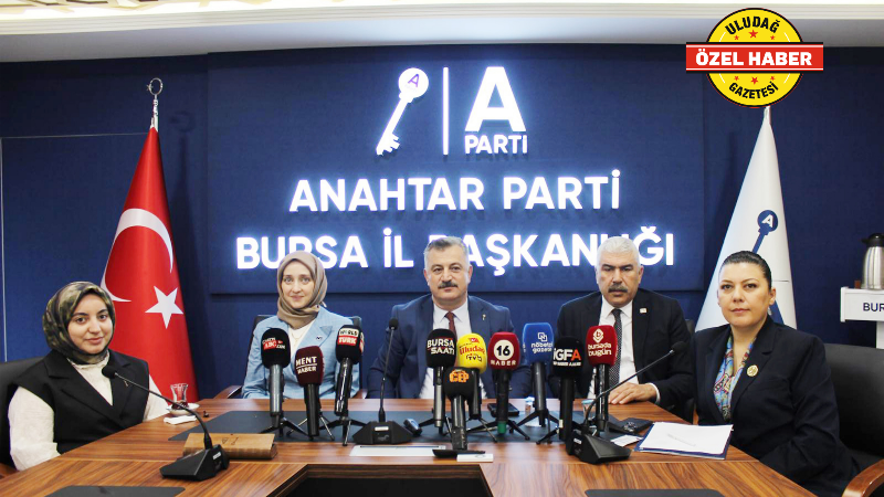 Anahtar Parti Genel Parti Başkan Yardımcısı Beril Gümüş: "Gençlerin En Büyük Talebi Özgürlük"