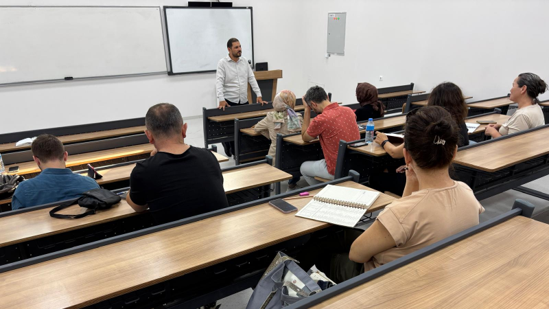 Bursa Teknik Üniversite'sinde Aile Danışmanlığı Sertifika Programı başladı