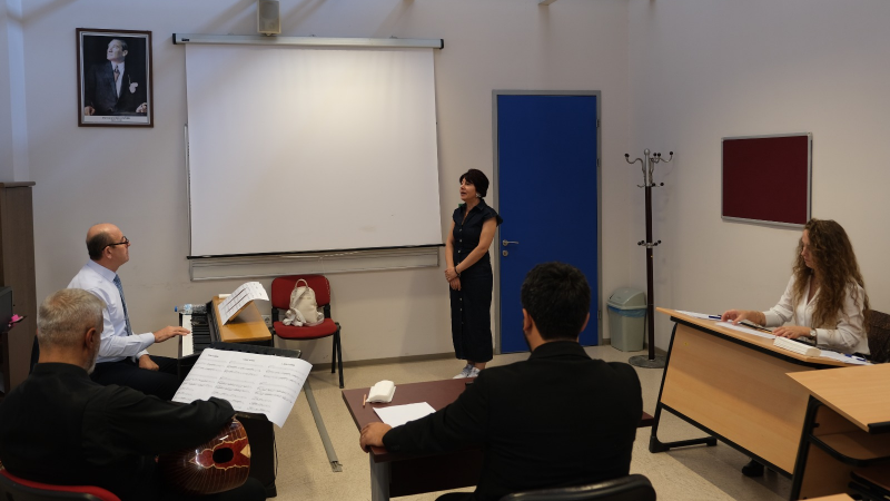 Bursa Büyükşehir Belediyesi’nde müzik yetenekleri yarıştı