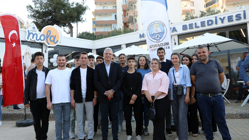 Mudanya Belediyesi'nden kitap, kahve ve sohbetin yeni adresi: Mola Mudanya