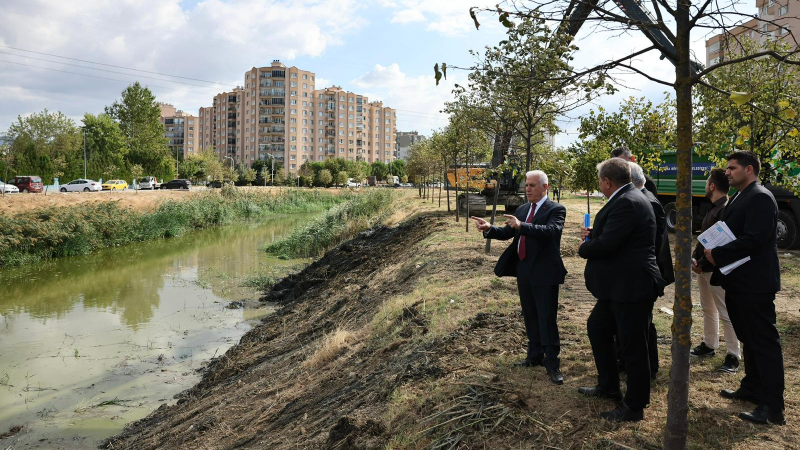 Bursa’da dere temizlik ve ıslah çalışmaları hız kesmeden devam ediyor
