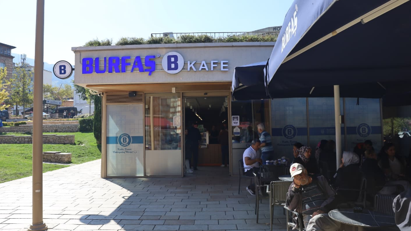 Burfaş'tan 1 Ekim Dünya Kahve Günü'ne sıcak jest