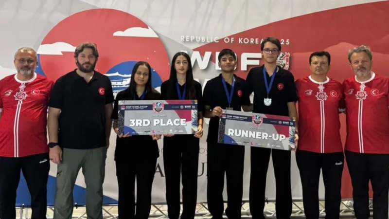 Yıldırım'ın genç yeteneği Dünya Dart Şampiyonası'nı salladı