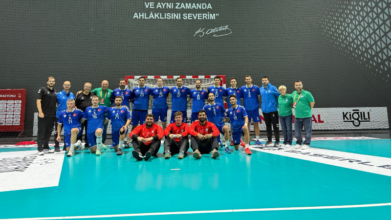 Nilüfer Belediyespor üstün performansını sürdürdü