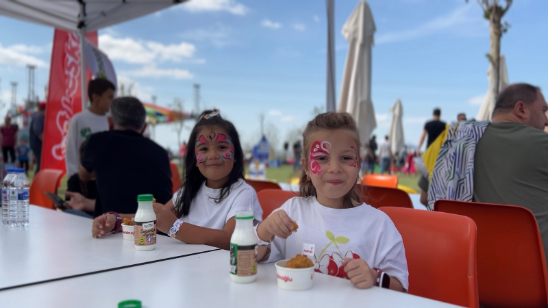 Kültürlü çocuklar festivalde bir araya geldi