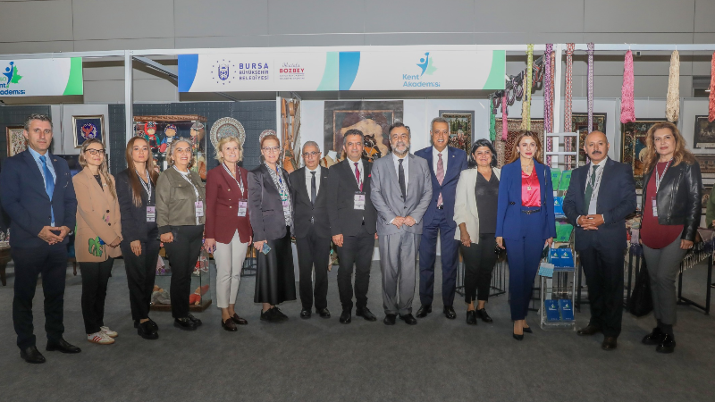 Sanatın kalbi İstanbul'da attı, Bursa standı öne çıktı