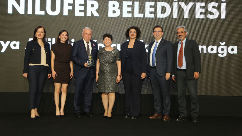 Nilüfer Belediyesi Sürdürülebilirlik Ödüllerinde çifte başarıya imza attı
