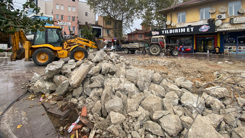 Yenişehir’e yeni meydan ve tarihi çeşme müjdesi