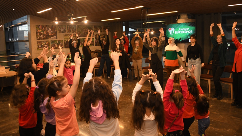 Osmangazi Belediyesi’nden Dünya Kız Çocukları Günü’ne anlamlı kutlama