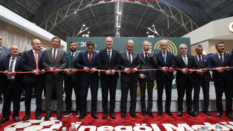 Mobilyanın kalbi İnegöl'de attı: MODEF EXPO 18 Ekim'e kadar ziyaretçilerini bekliyor