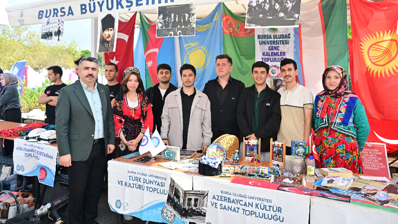 Yıldırım Belediyesi, Uludağ Üniversitesi’nde öğrencilerle buluştu