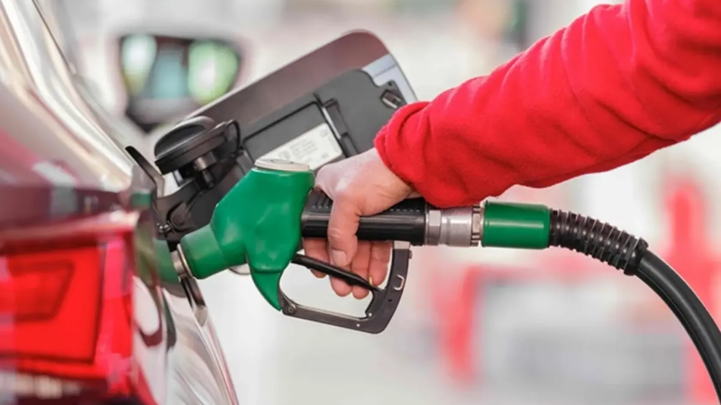 Akaryakıt fiyatları ne kadar oldu?