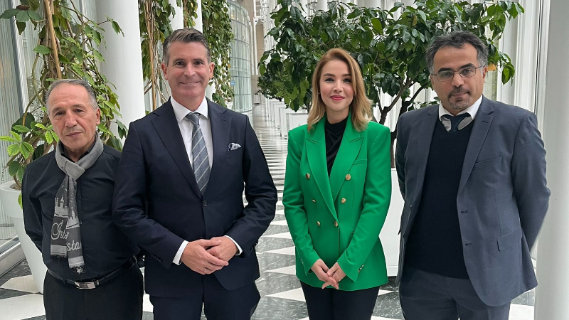 Türk toplumu ve Almanya’daki uyum süreci masaya yatırıldı