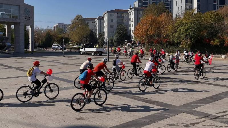 Nilüfer'de Cumhuriyet sevinci pedallara yansıdı
