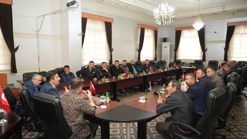 Mahmudiye heyetinden Başkan Özel’e istişare ziyareti