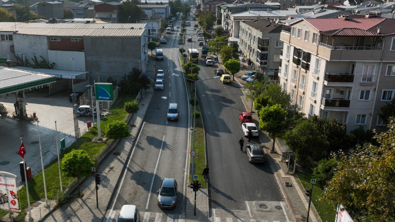 Bursa'da ulaşım hamlesi: Gürsu'da asfalt yenileme ve yol genişletme çalışmaları tam not aldı