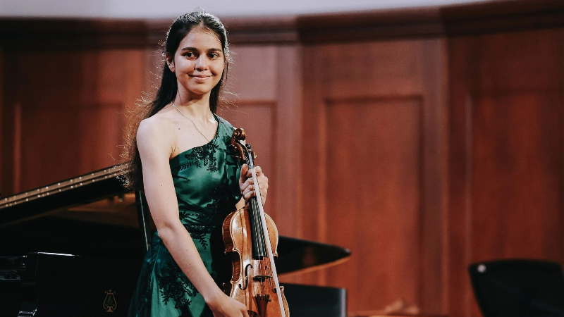 Naz İrem Türkmen: “Hedefim, dünyada iz bırakan bir kemancı olmak”